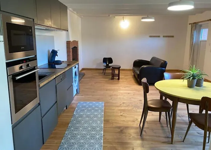 La Maisonnette De Naomi Coutances